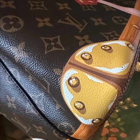 Louis Vuitton Monogram Trunks and Locks Neonoe Bucket Bag LIMITED EDITION - Picture 10 of 17